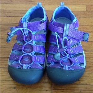 Girls Keen sandals